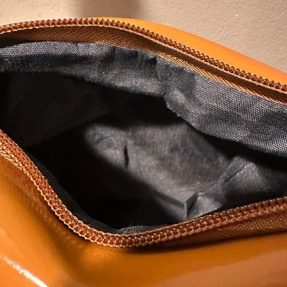 Crossbody bag, cute dog shaped - Picture 4 of 4